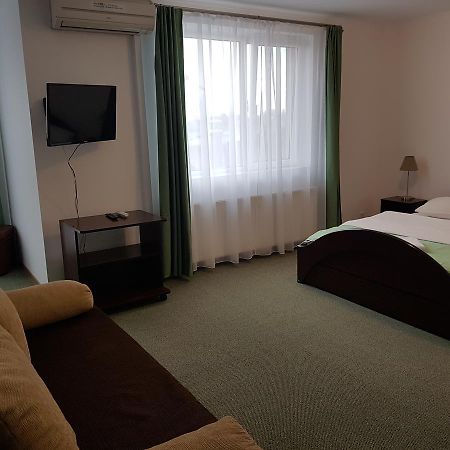 Pension Yasmine Timisoara Exterior photo