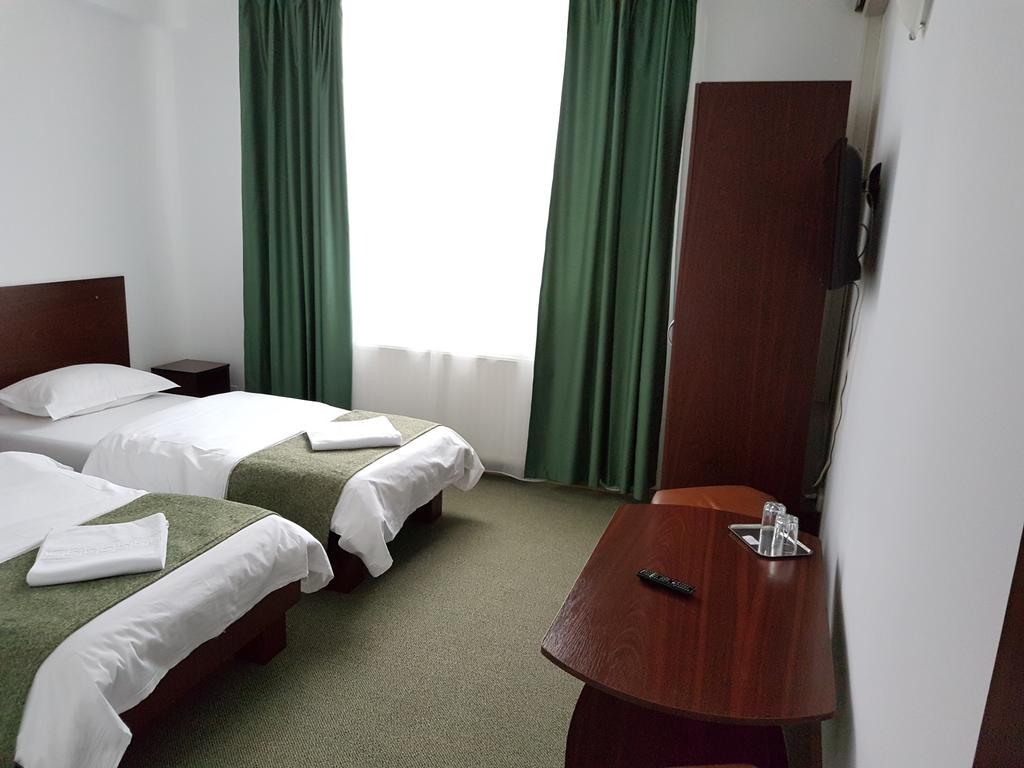 Pension Yasmine Timisoara Exterior photo