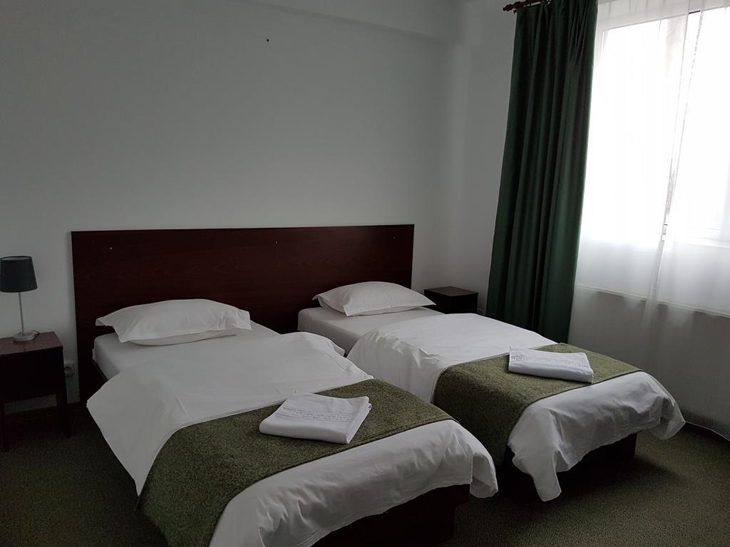 Pension Yasmine Timisoara Exterior photo