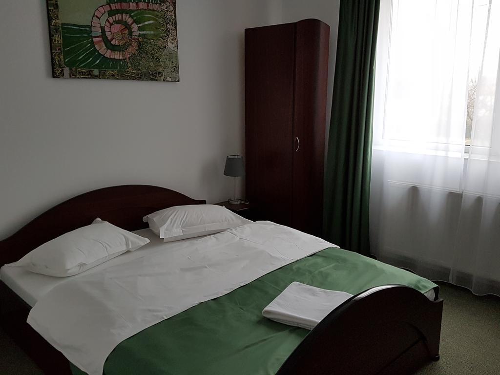 Pension Yasmine Timisoara Exterior photo