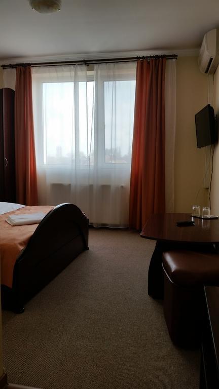 Pension Yasmine Timisoara Exterior photo