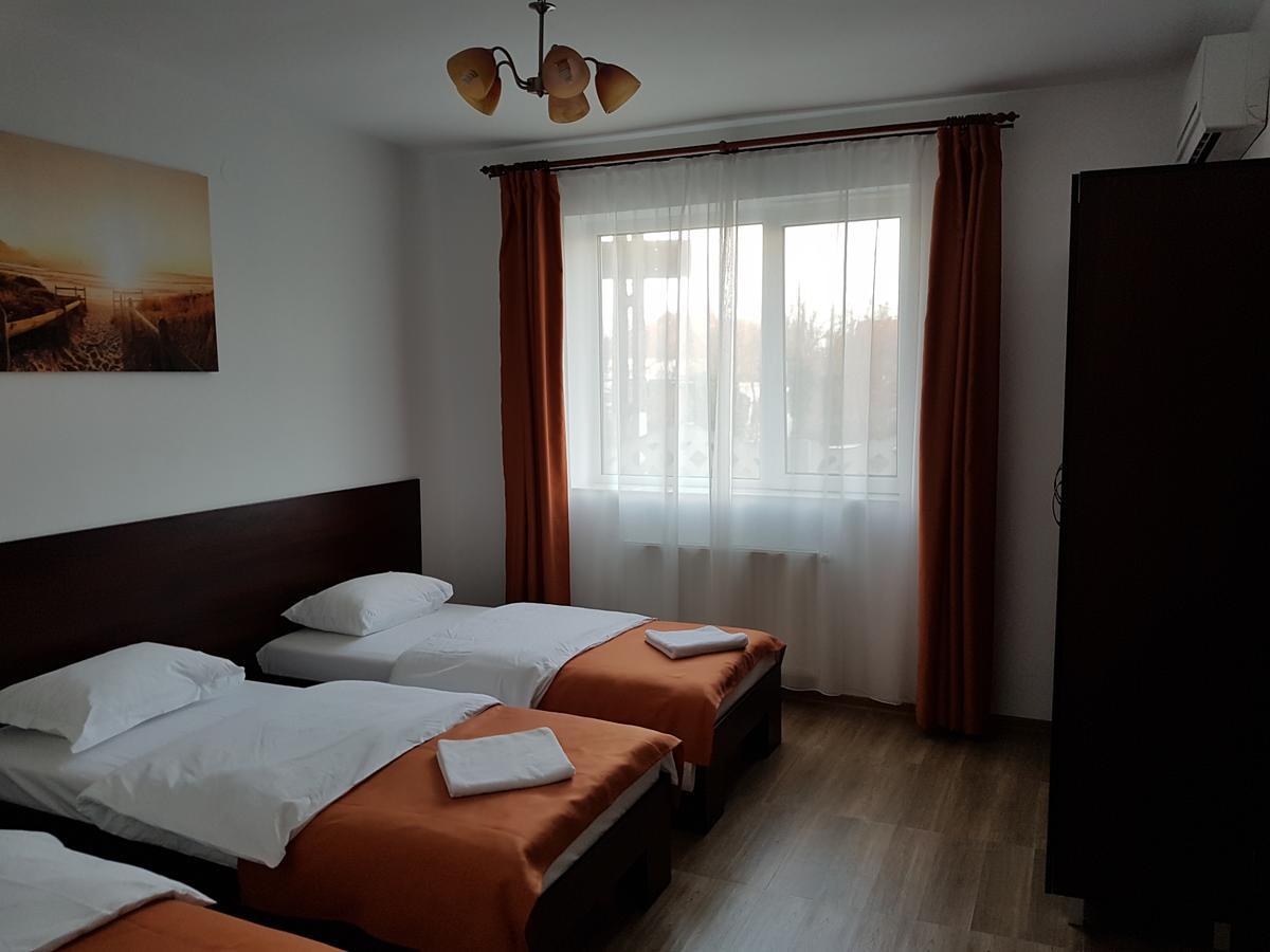 Pension Yasmine Timisoara Exterior photo