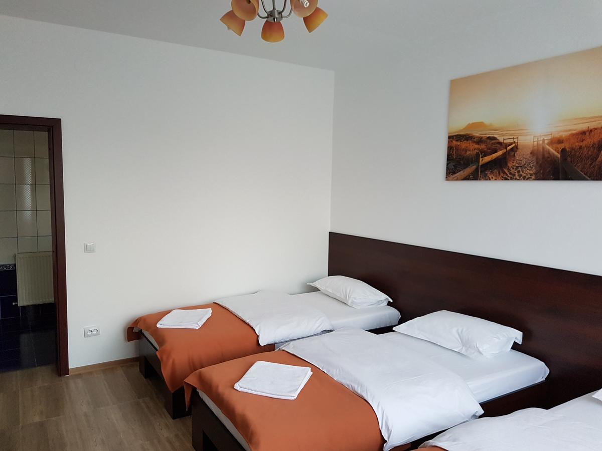 Pension Yasmine Timisoara Exterior photo