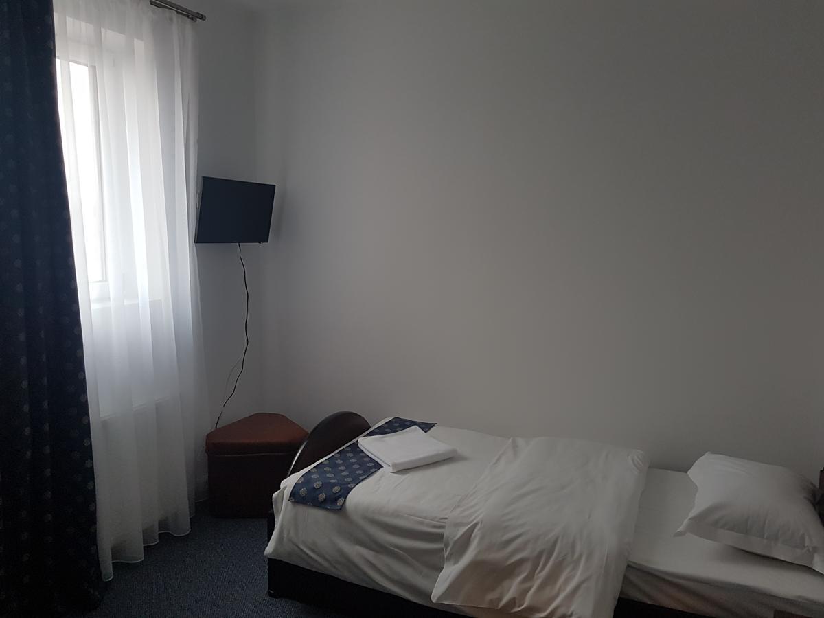 Pension Yasmine Timisoara Exterior photo