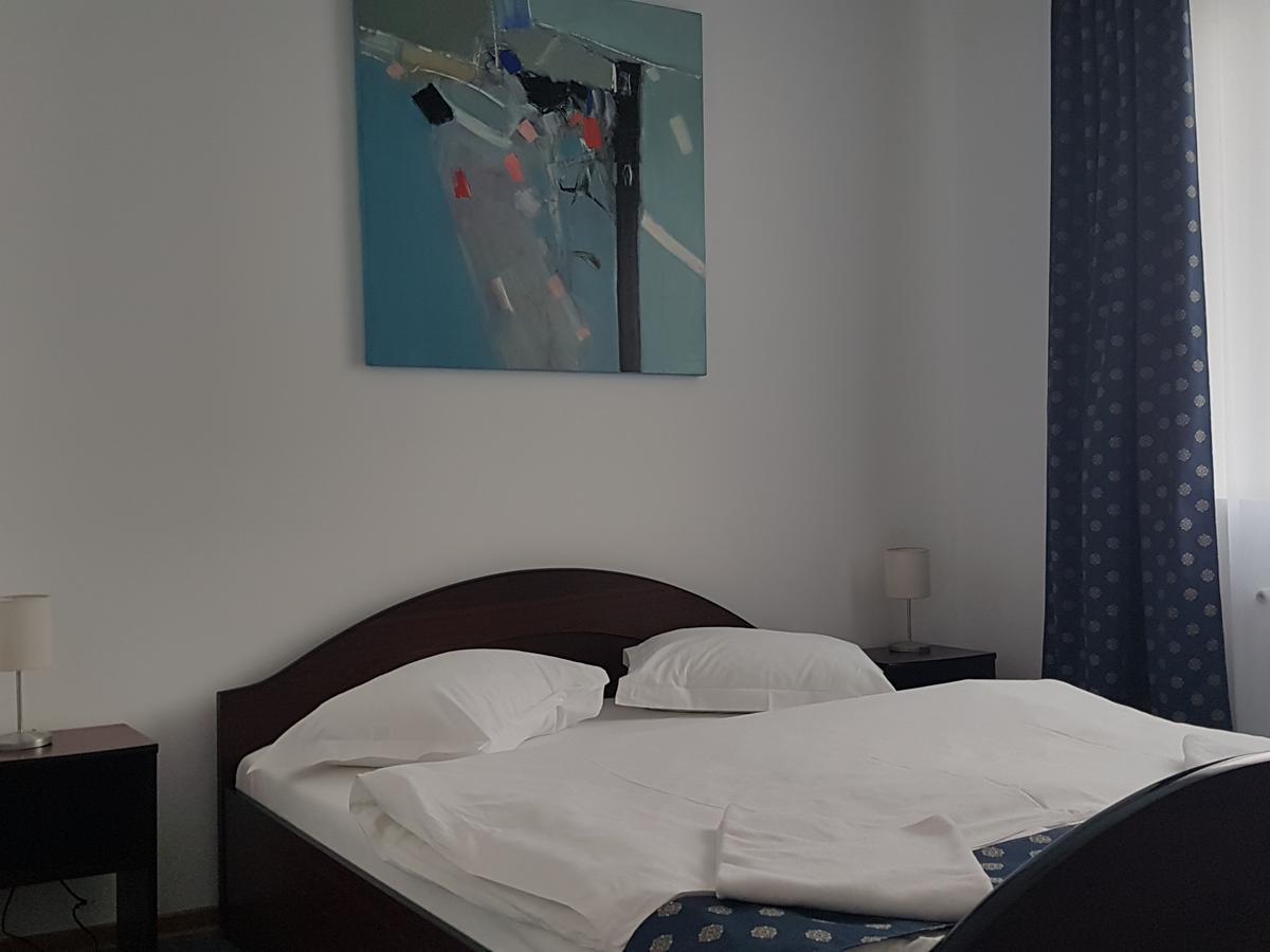 Pension Yasmine Timisoara Exterior photo