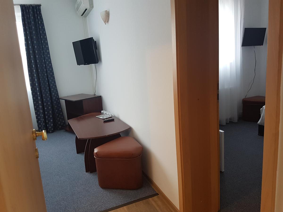 Pension Yasmine Timisoara Exterior photo